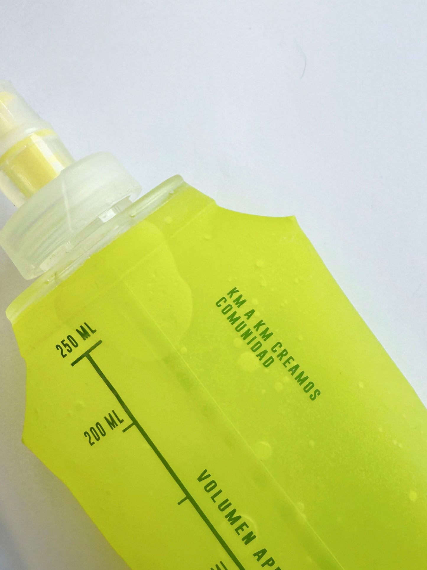 Botella Soft Flask Finisher 250cc - Happy Place