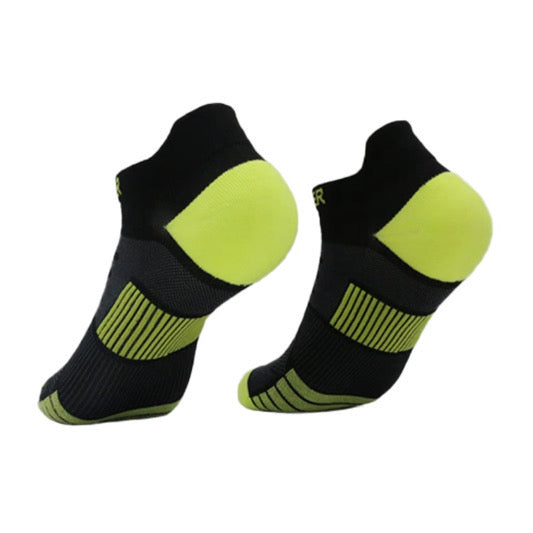 Calcetín de Running con Compresión Finisher Performance – Ankle Negro