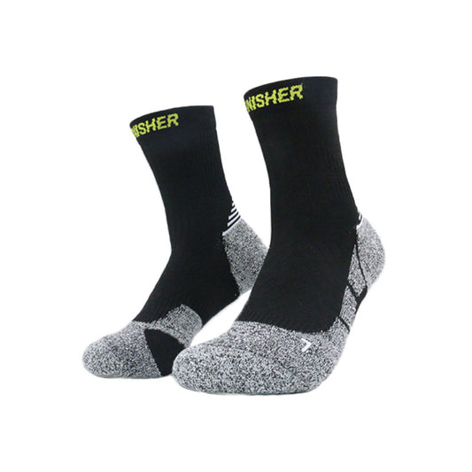 Calcetín de Running con Compresión Finisher Pro Strider – Crew Negro